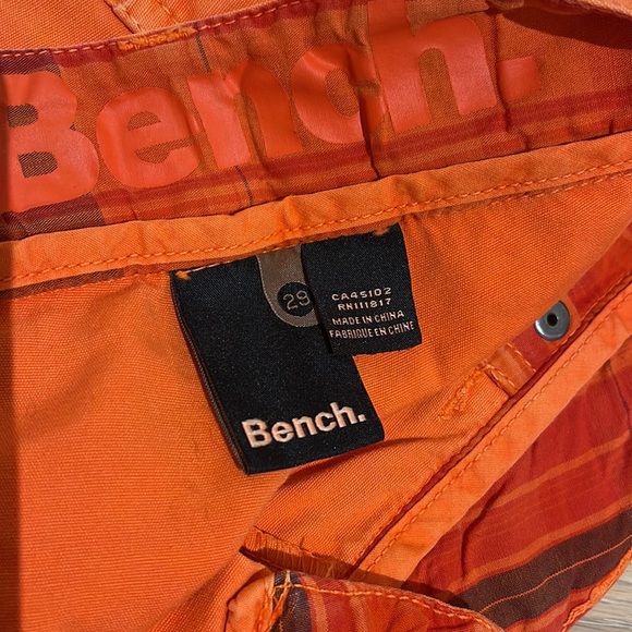 Bench orange shorts - Picture 5 of 6